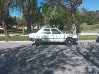 Vendo renault 9