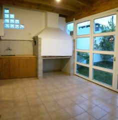 ALQUILO DUPLEX   TRES DORMITORIOS  Bª SANTA GENOVEVA NEUQUEN CAPITAL