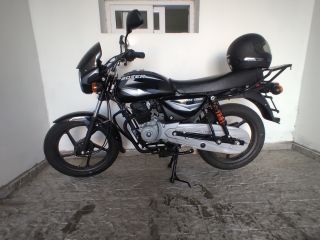 Bajaj Boxer 150