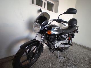 Bajaj Boxer 150