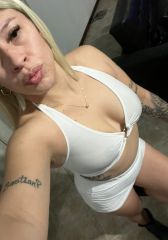 ROSARINA PUTITA RECIÉN LLEGADA