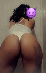 Mis bandidos estoy en disponibilidad tu bombom de conchita extrecha tetona llename de lechita papi 