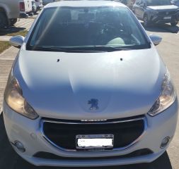 Peugeot 208 Allure Nav.  Mod. 2014