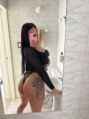 IRINA TRANS NENA CALIENTE
