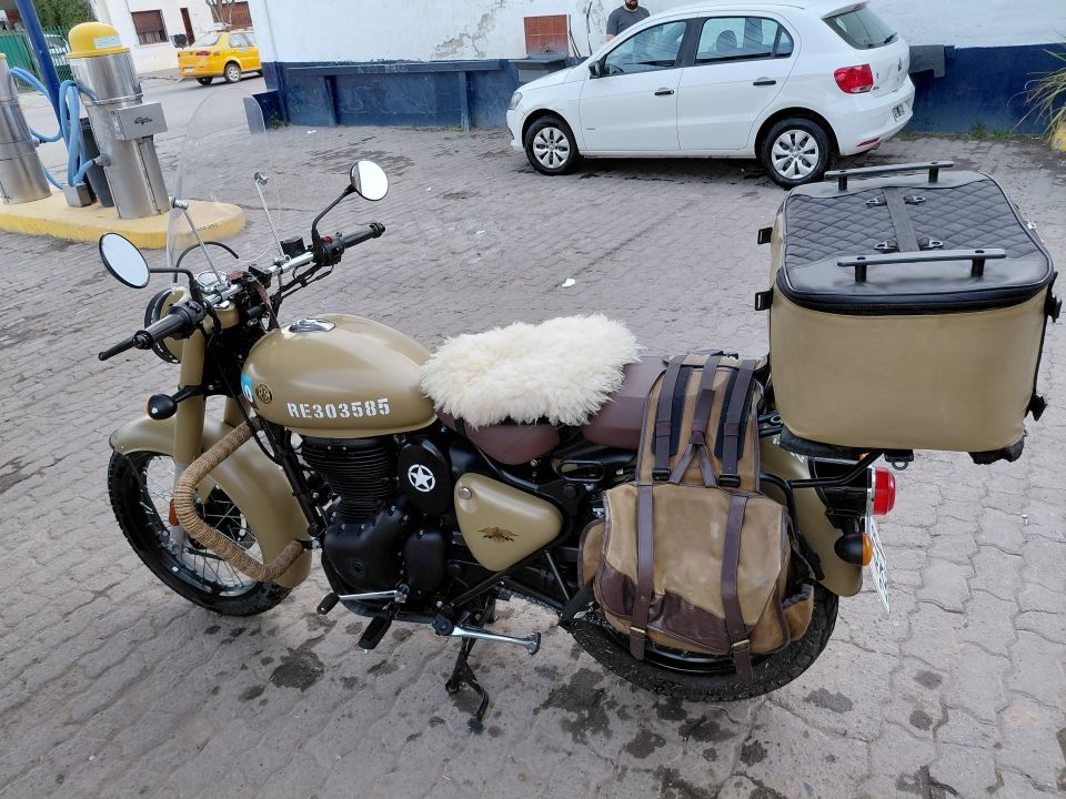 Royal Enfield 350 classic desert