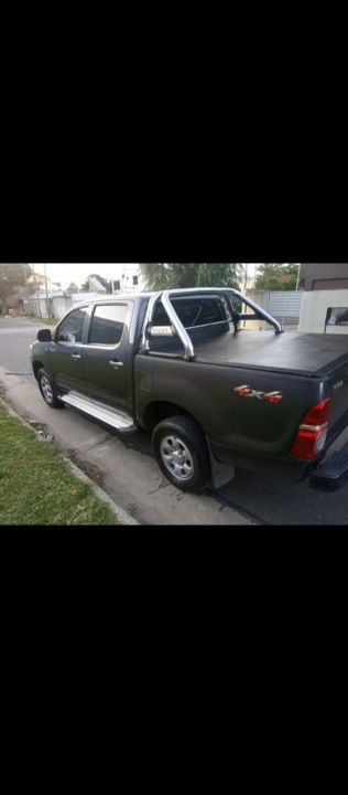 Toyota Hilux 2015 TDI  4x4  full