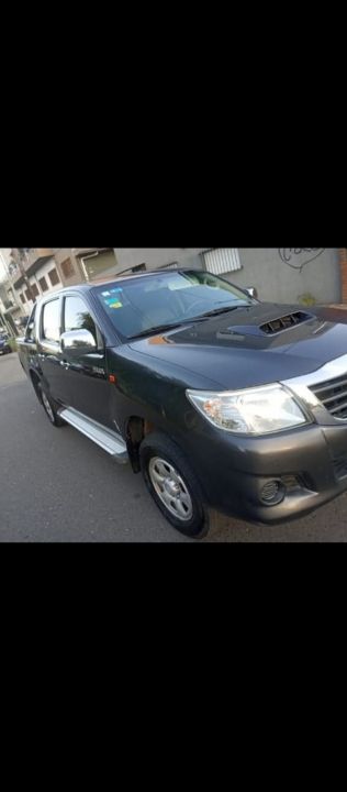 Toyota Hilux 2015 TDI  4x4  full