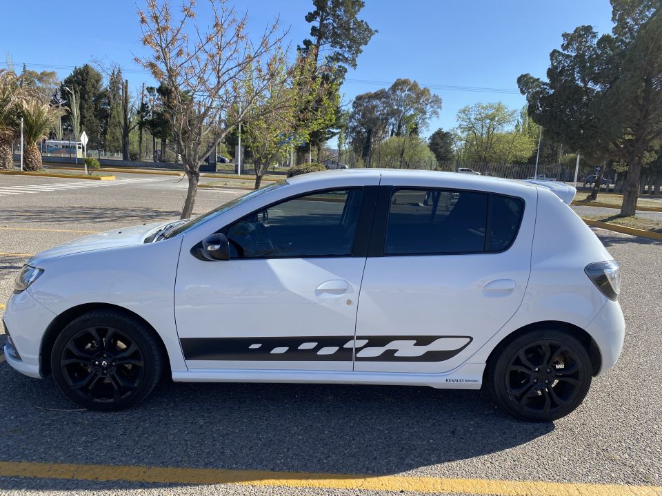 TITULAR Vendo SANDER RS 2.0 aspirado.