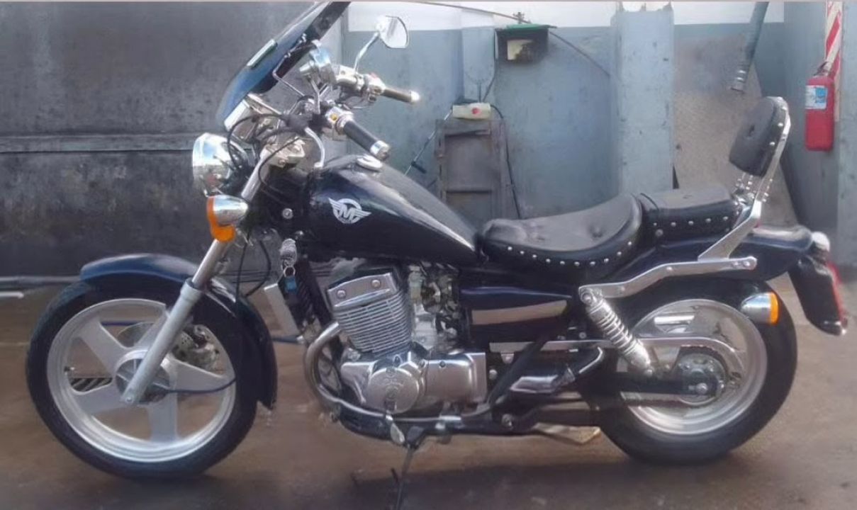Moto mondial 2.5 HD