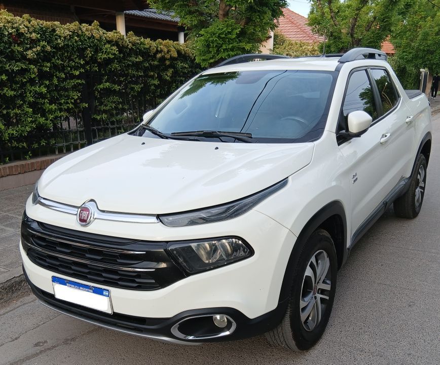 Fiat Toro Freedom 4x4 2018 - Única Mano - 68.000 kms