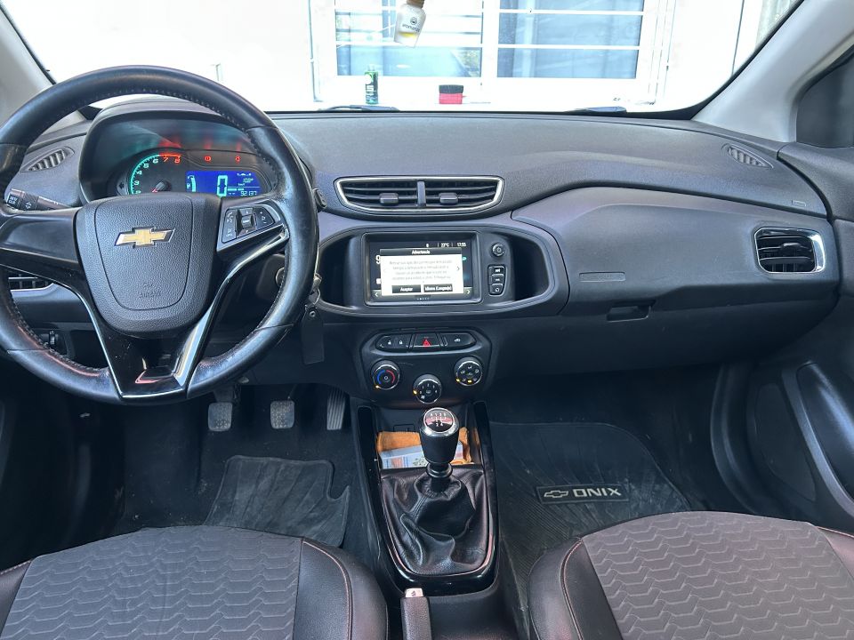 Chevrolet onix 1.4 LTZ