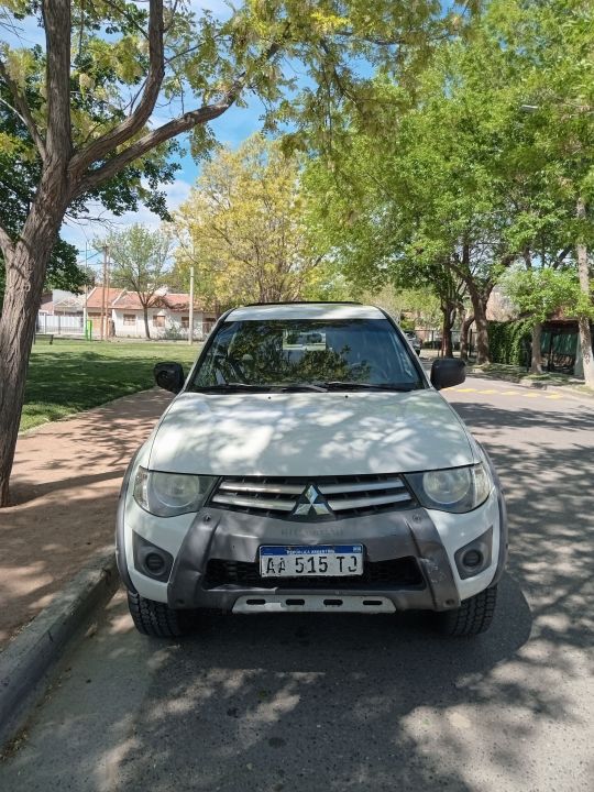 MITSUBISHI L200 3.2 GLS 4X4