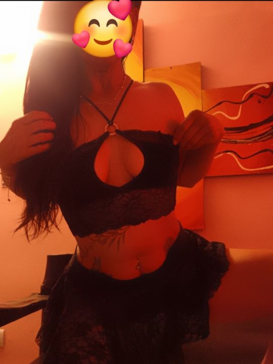 Zona centro Disponible 24hs  solo WhatsApp..te hago más rico oral te va encantar te garantizo!!