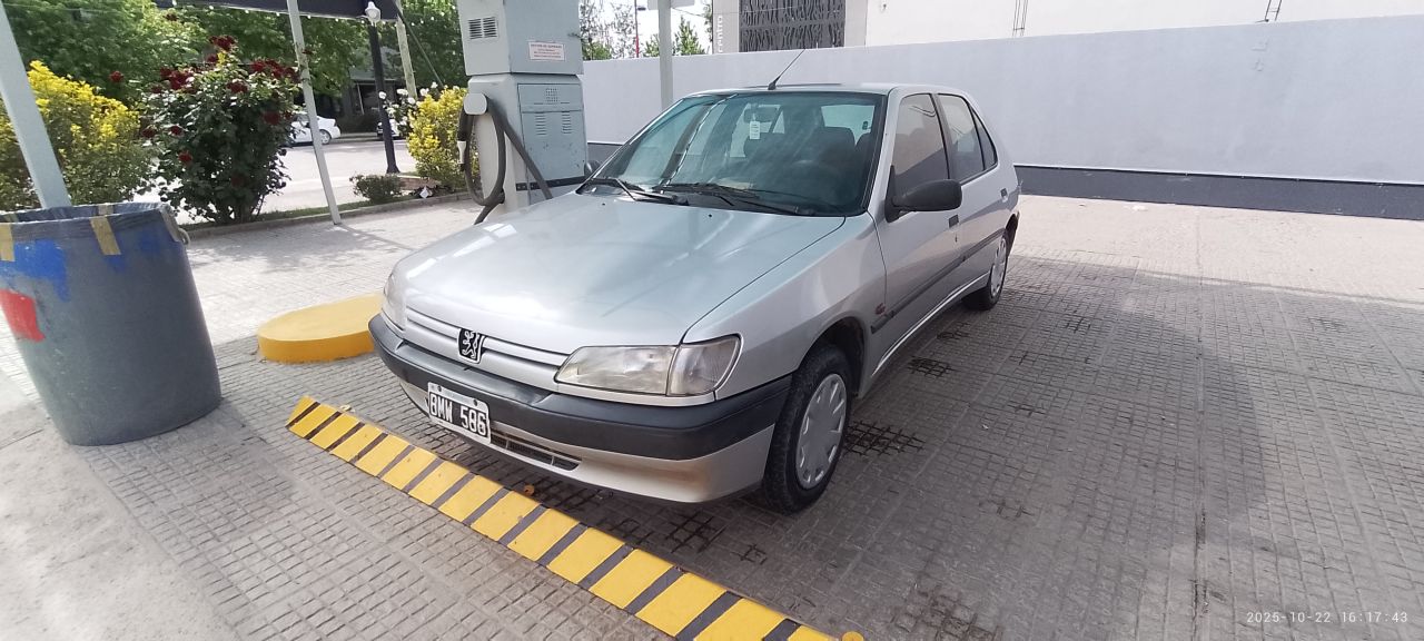 Peugeot 306 XR 1.8 N