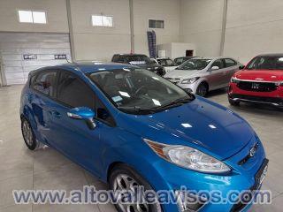 FORD FIESTA KINETIC DESIGN TITANIUM MT Año 2013