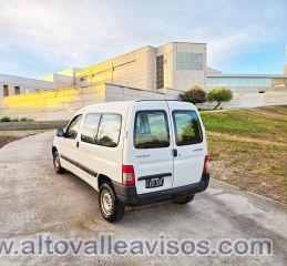 VENDO / PERMUTO / FINANCIO PEUGEOT PARTNER 2012 .