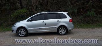 Auto volkswagen Suran