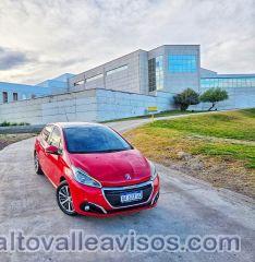 VENDO / PERMUTO / FINANCIO PEUGEOT 208 2016