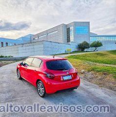 VENDO / PERMUTO / FINANCIO PEUGEOT 208 2016