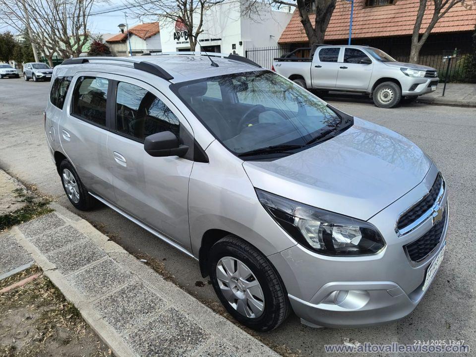 Vendo Chevrolet Spin 2017 LT unico dueño