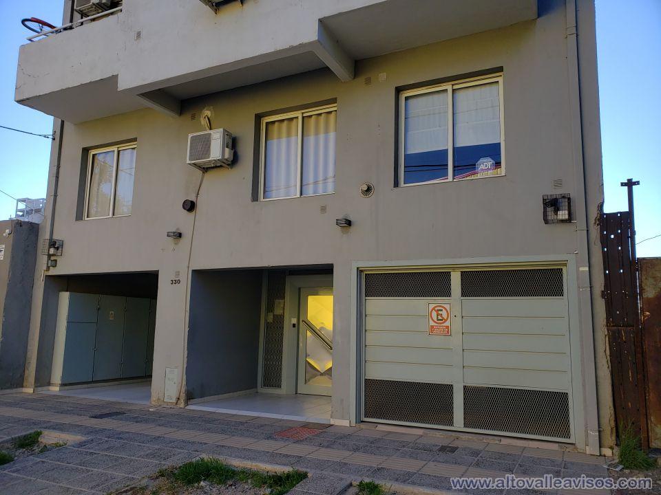 A persona sola alquilo departamento de un dormitorio  42 mts