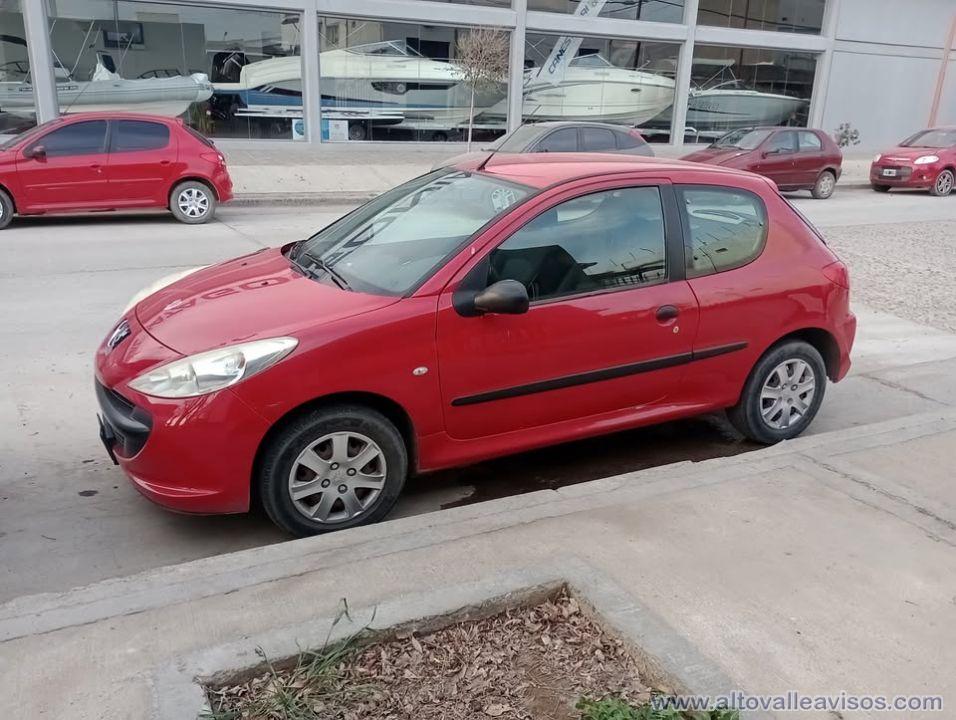 Vendo 207 Compact 1.4 nafta 2010