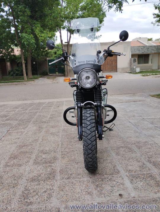 Royal Enfield Interceptor 650 2021 con 24000 kms.