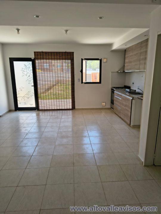 Alquiler de Duplex CENTENARIO