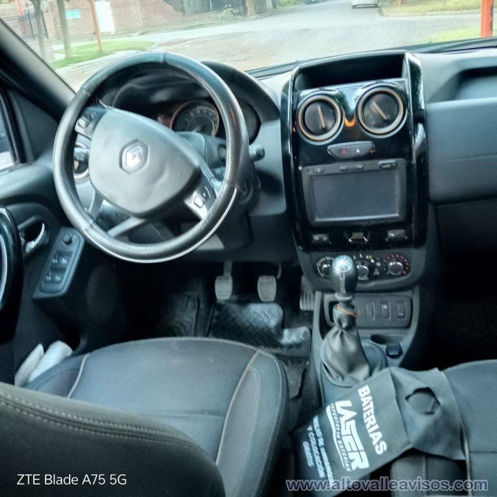 VENDO RENAULT DUSTER-PRIVILEGIE-2018