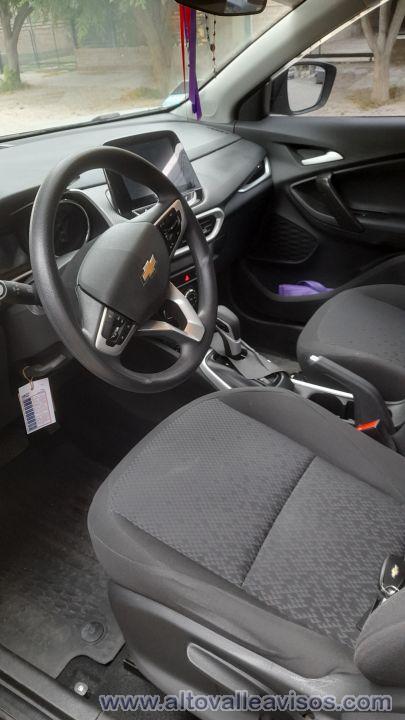 VENDO Tracker 2023 - LT AT 1.2 turbo. Autom&aacute;tica, 35km. Impecable 