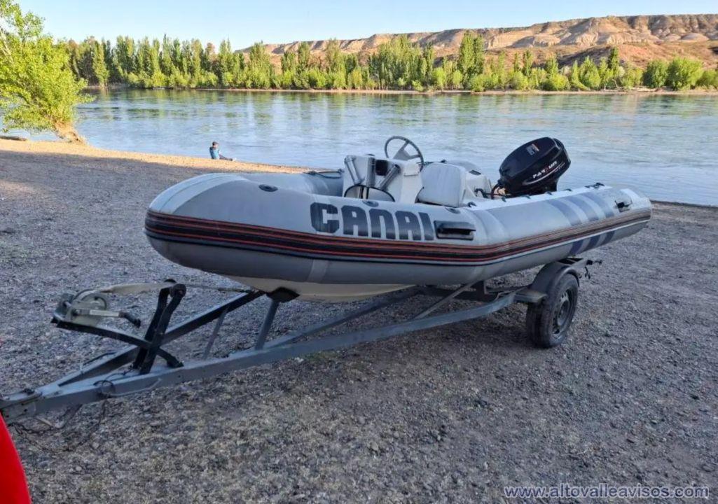 Vendo semirrigido 4,50 40hp 2 tiempos