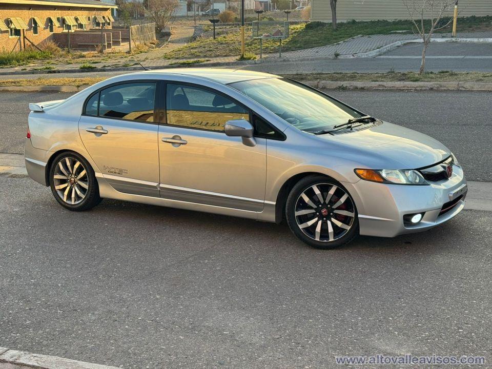 Honda Civic SI 2.0 modelo 2011 l&iacute;nea nueva