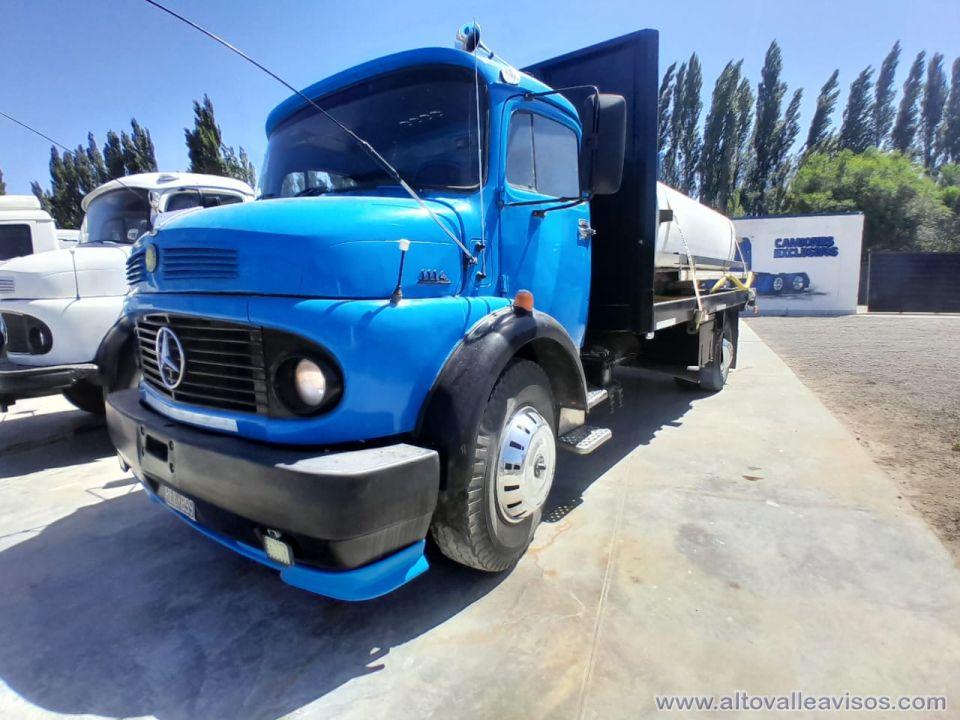 Camiones Exclusivos - Mercedes Benz 1114 / 1984 Regador!!!!