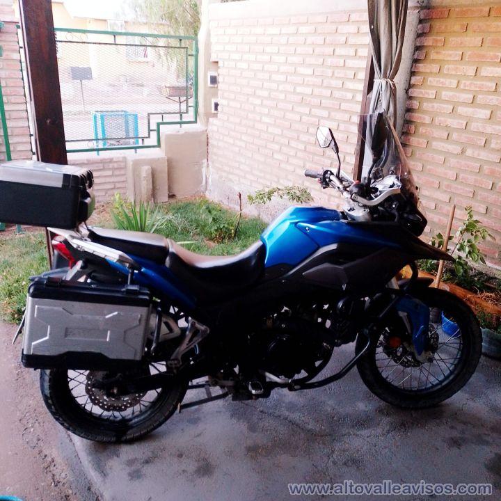 Vendo corven touring 250 . Modelo 2017