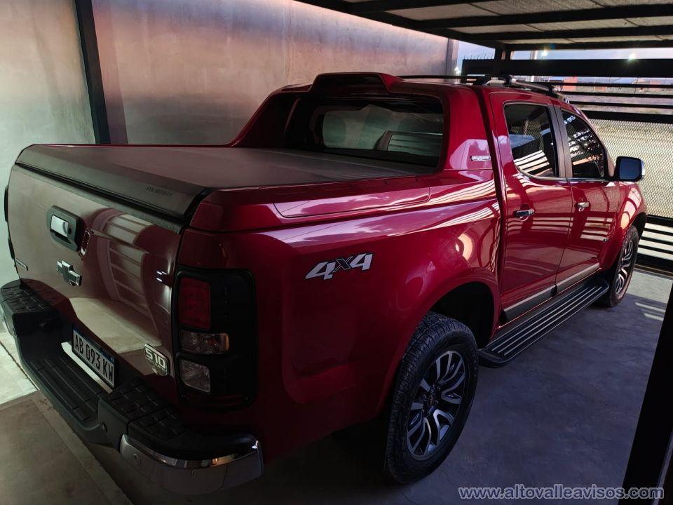 Chevrolet S10 High Country 4x4 AT