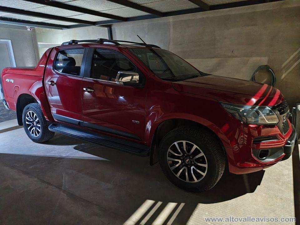 Chevrolet S10 High Country 4x4 AT