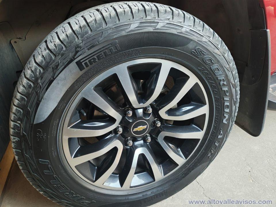 Chevrolet S10 High Country 4x4 AT