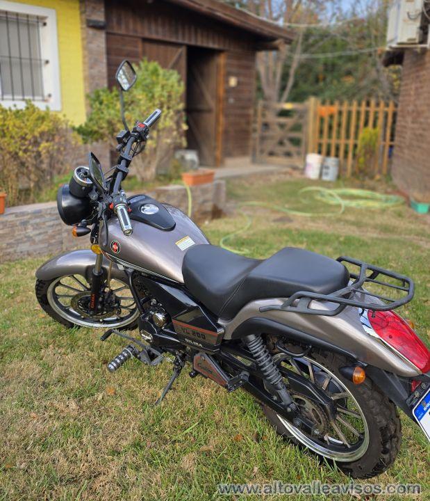VENDO GILERA YL200 -  MODELO 2021 -  IMPECABLE