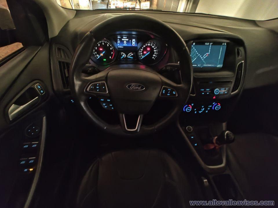 Vendo Ford Focus SE Plus 2.0 Mt 2018 --78000 kms--