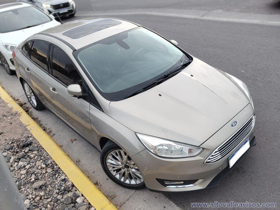 Vendo Ford Focus SE Plus 2.0 Mt 2018 --78000 kms--