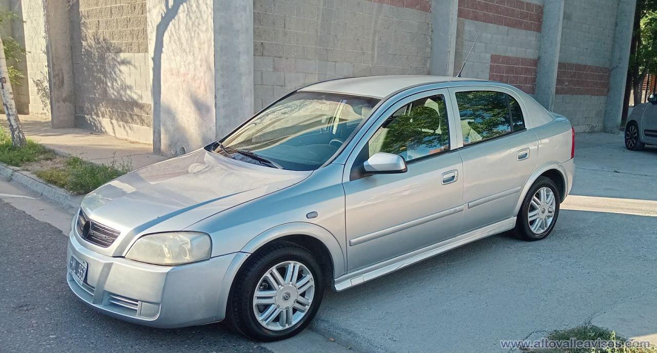Vendo Chevolet Astra GL nafta 2.0 full full Mod 2008 todo al dia y listo para transferir