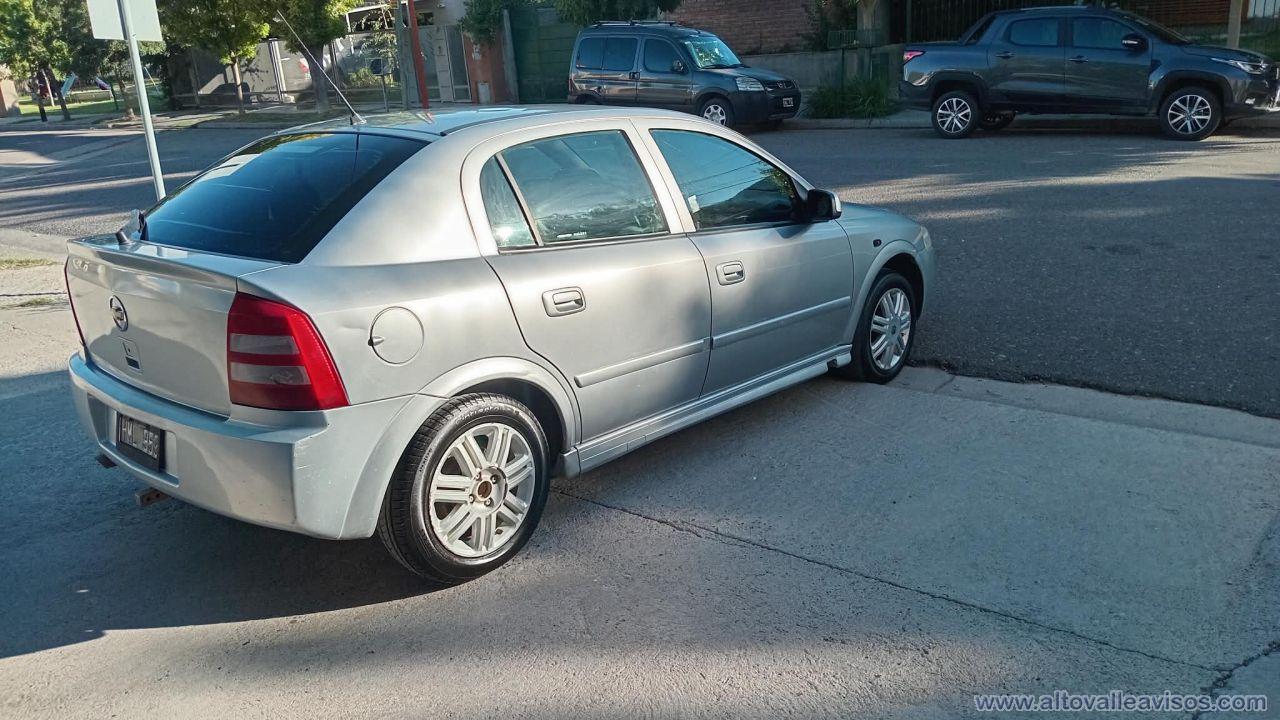Vendo Chevolet Astra GL nafta 2.0 full full Mod 2008 todo al dia y listo para transferir